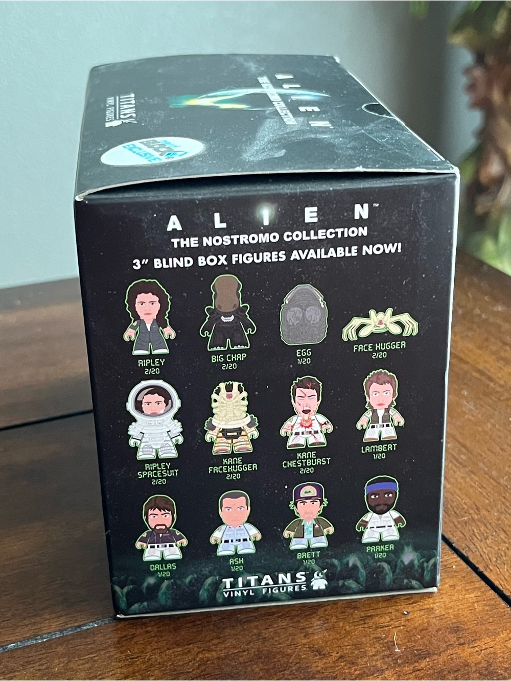 Alien Nostromo Sci-Fi Vinyl Figures Box Set | TITANS Exclusive - Picture 6 of 8